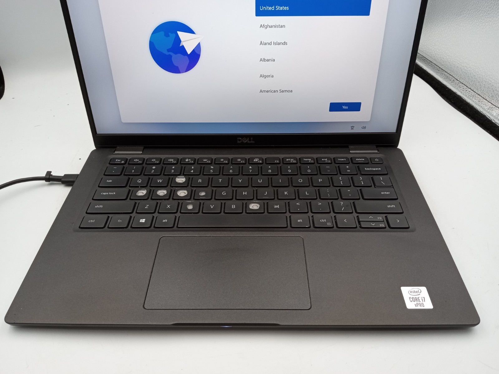 Dell Latitude 7410 14″ Laptop Intel i7-10610U 16GB RAM 256GB SSD W11 – READ -RR