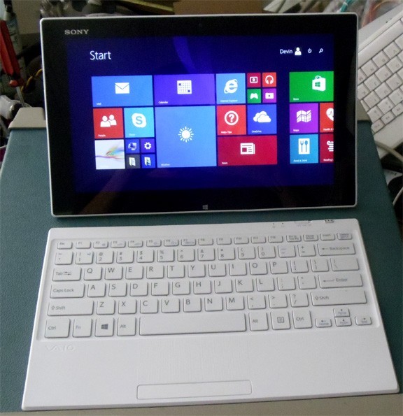 Sony white svt112 11 6″Touchscreen intel i5 4GB 128GB SVT11215cxw 1920×1080
