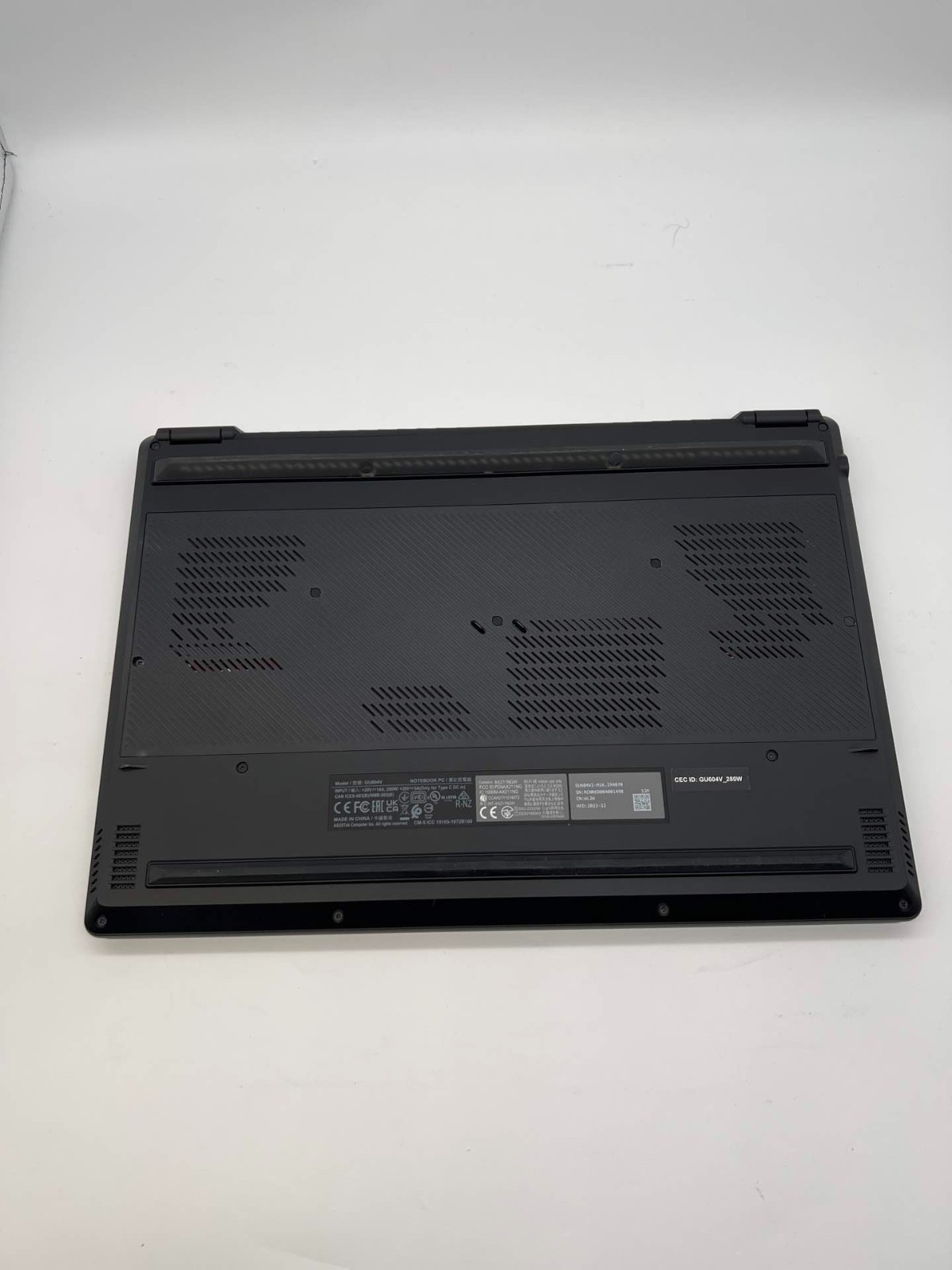 ASUS ROG Zephyrus M16 16″ QHD 240Hz Gaming Laptop i9-13900H RTX 4070 16GB 1TB SS