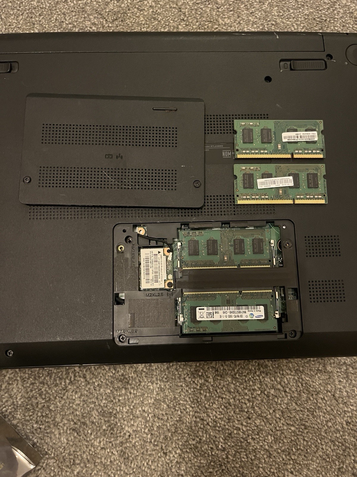 HP Pavillion Laptop Win 8.1 TPN-Q132