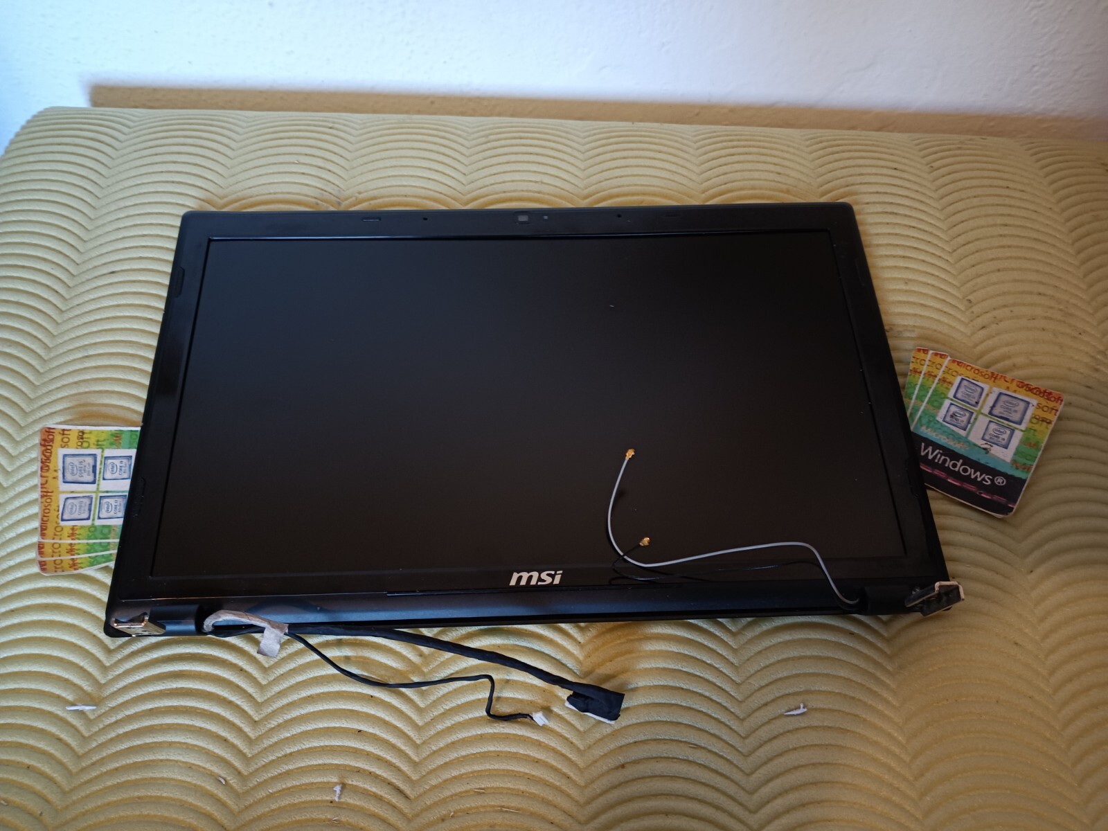 MSI GE620 FLAT WEBCAM HINGE FRAME COVER INCLUDING 15.6″ LCD.
