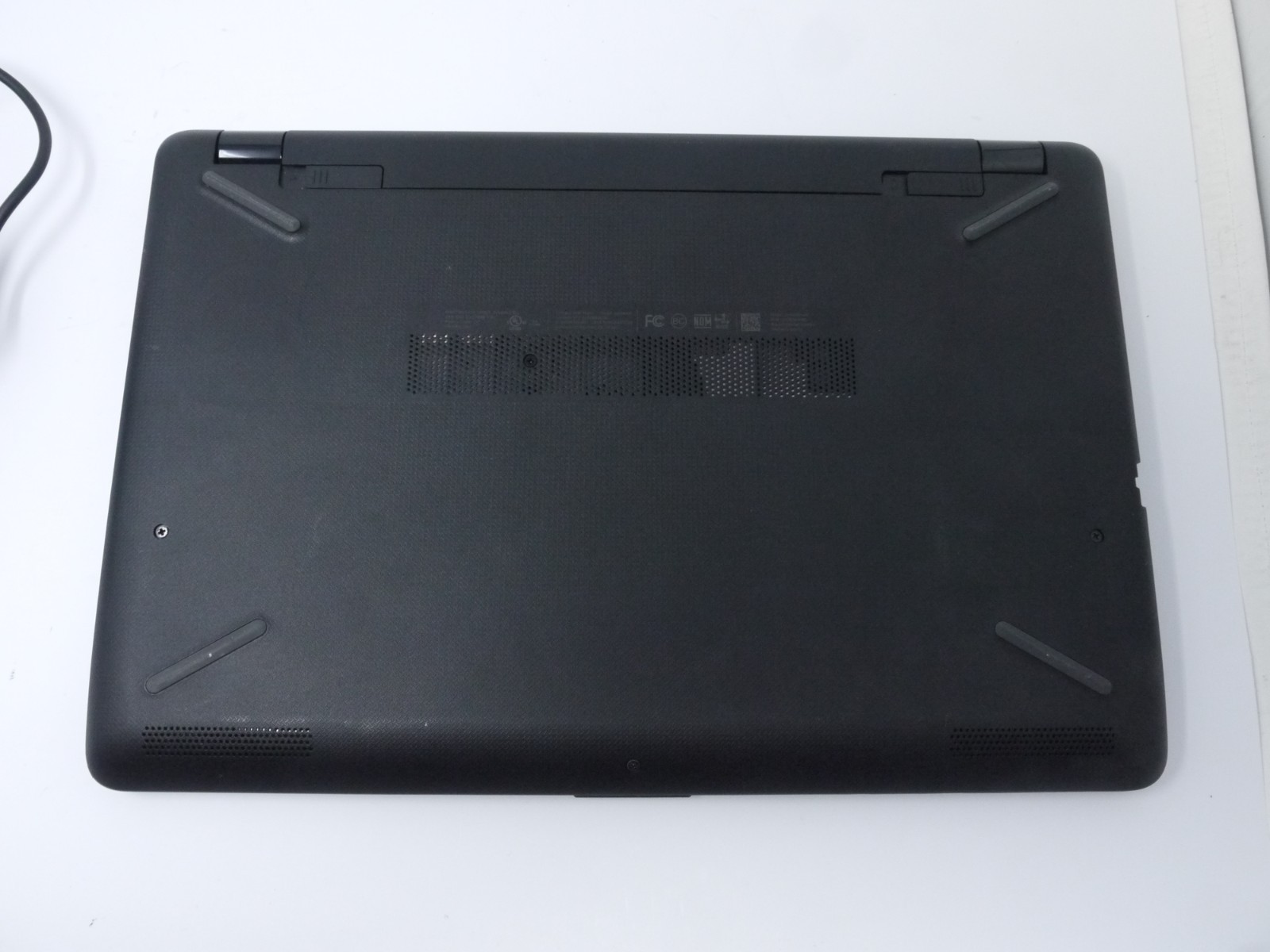 HP 15-bs289wm 15.6″ Laptop – Pentium Silver N5000 / 4GB / 1TB HDD / Win11