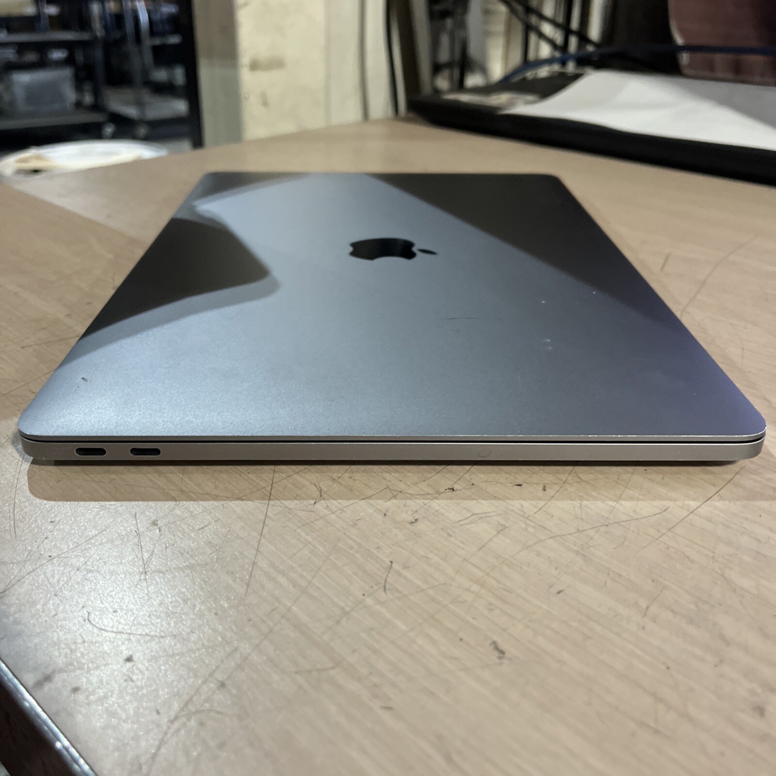 APPLE MACBOOK PRO 13″ 2017 CORE I5 2.3GHZ 8GB RAM NO HD