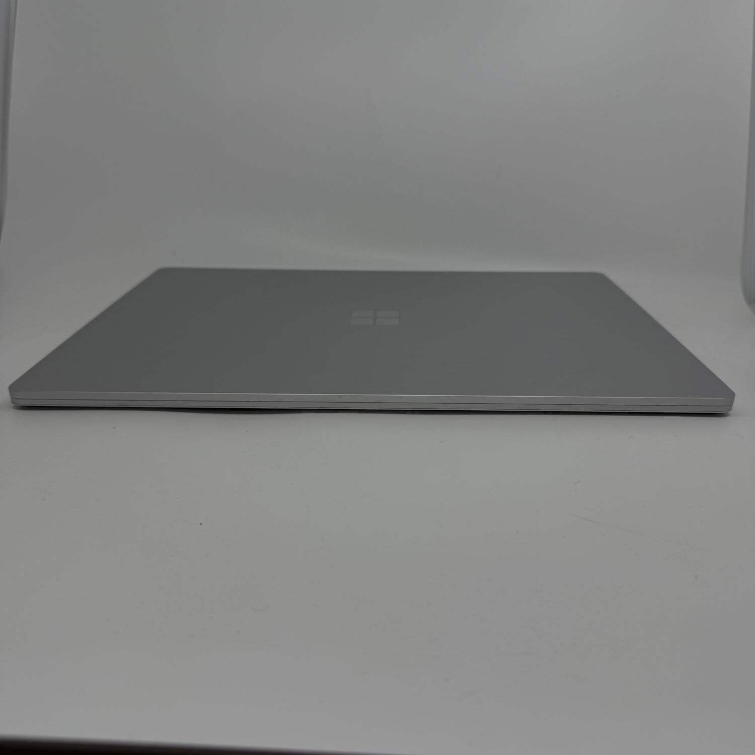 Microsoft Surface Laptop 3 1873 15″ Ryzen 5 Edition 2.1GHz 8GB RAM 128GB SSD
