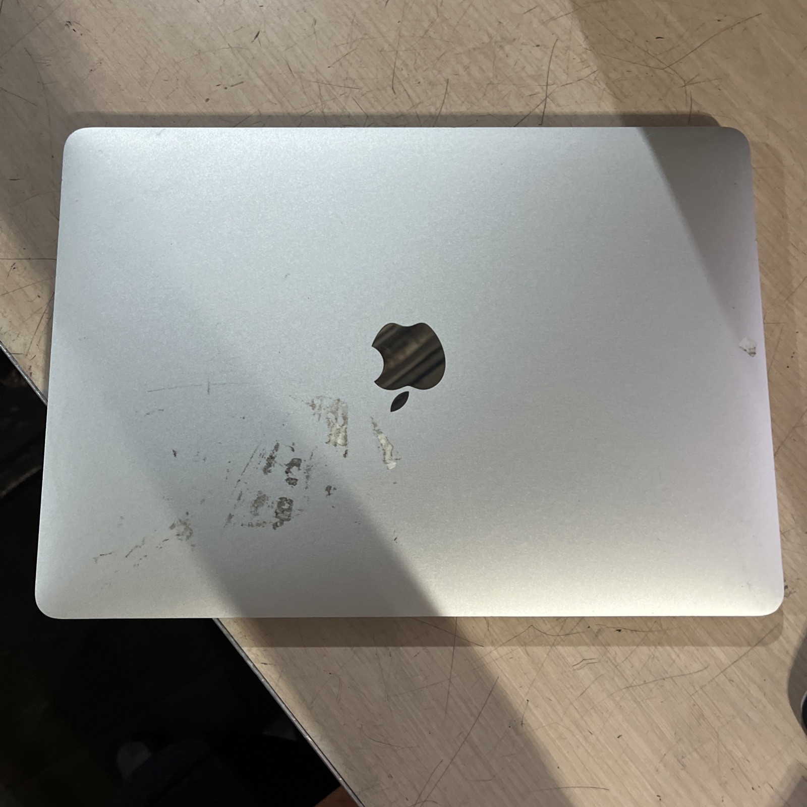 APPLE MACBOOK PRO 13″ MID-2017 CORE I5-7360U 2.3GHZ 8GB RAM NO HD