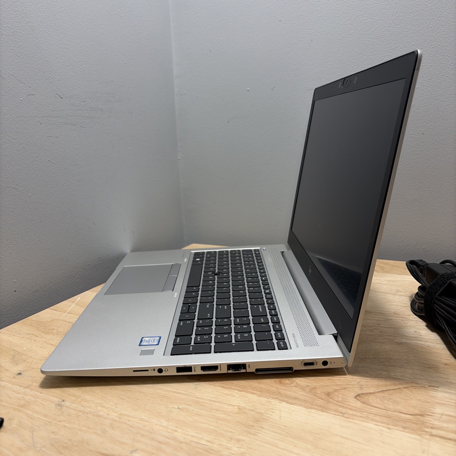 HP EliteBook 850 G6 CORE I7-8665u 1.90GHZ 8GB 256GB SSD WCAM WIFI W11 & CORD