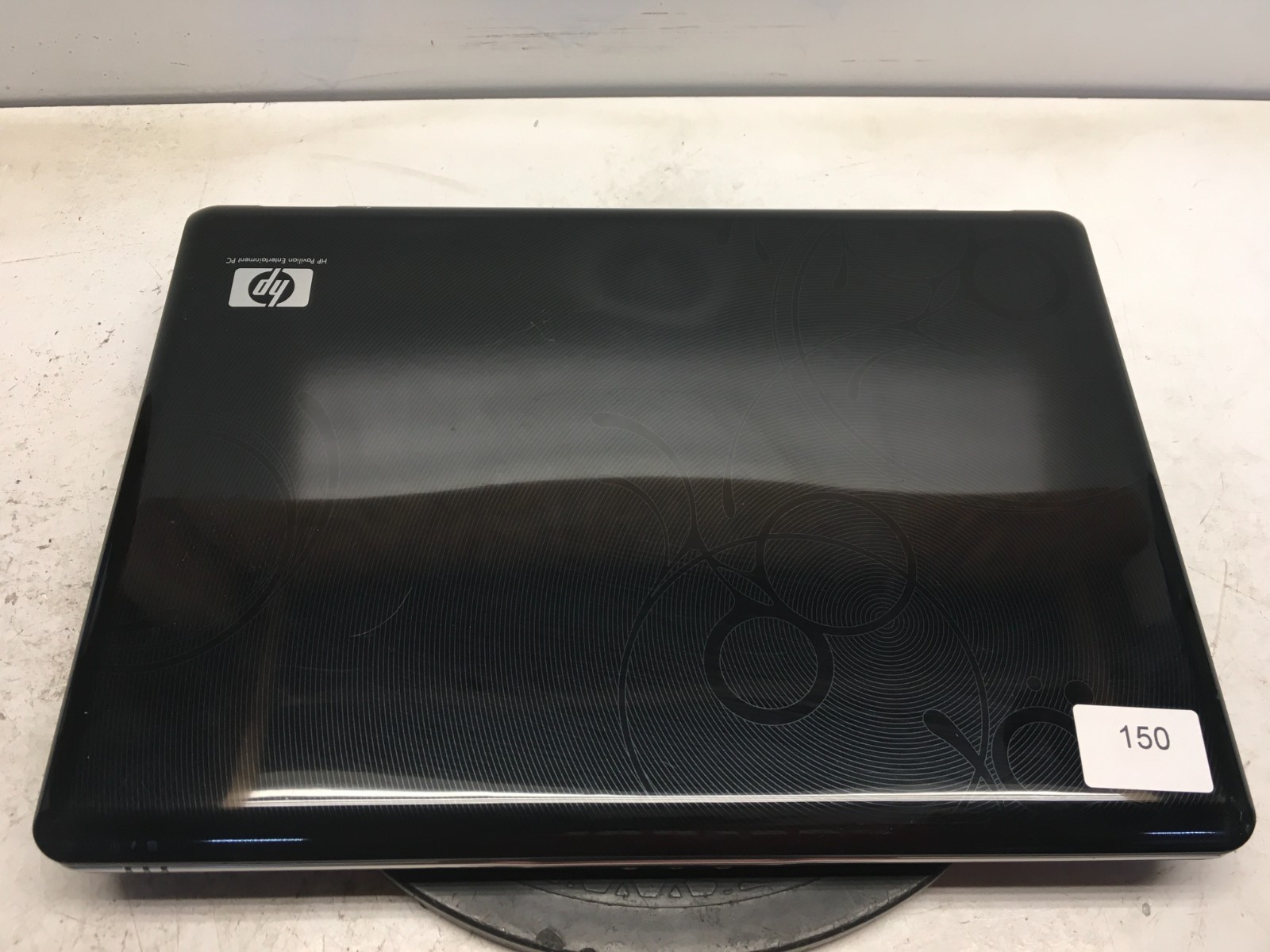 HP Pavilion DV6704NR AMD Athlon 64 X2 TK-57 1900MHz 2 GB NO HDD Dim Screen