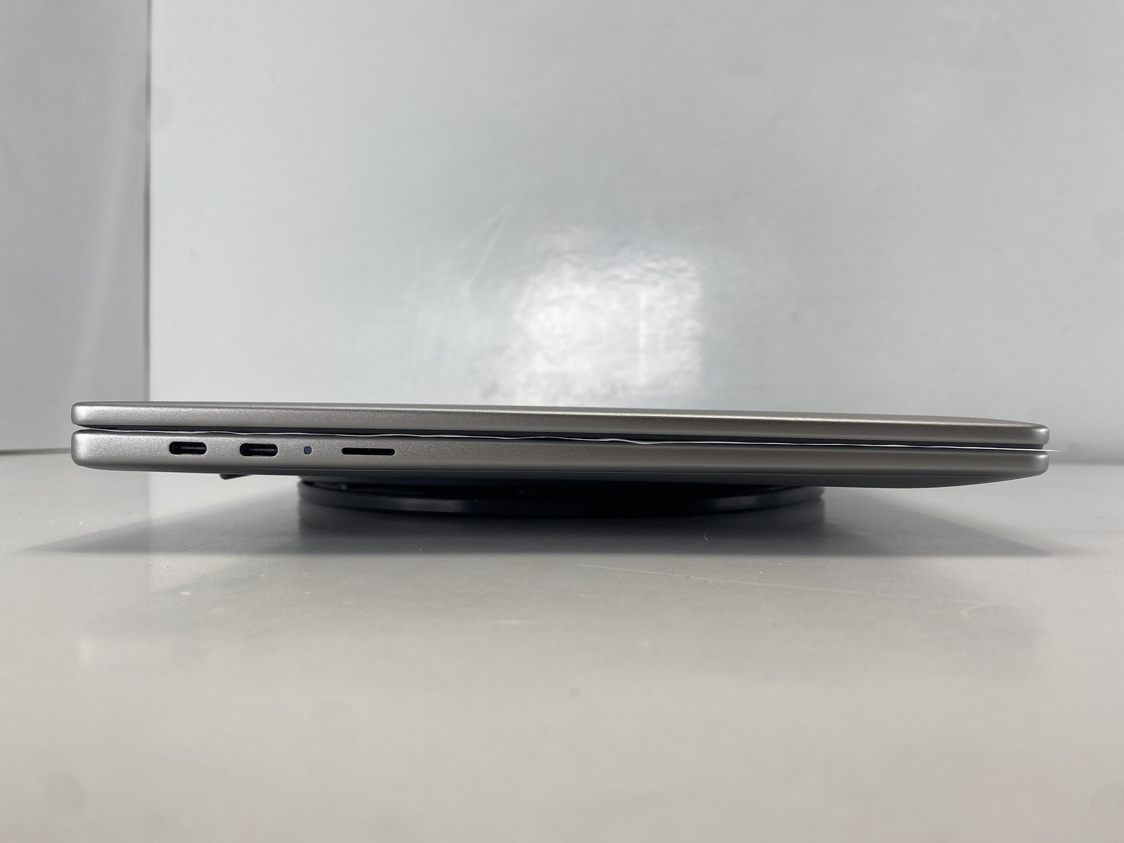 Dell Laptop Latitude Silver 7455 14″ Qualcomm Snapdragon X Elite X1E80100 512GB