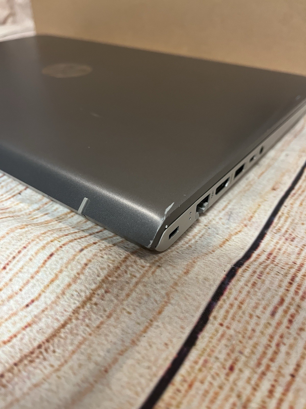 HP Pavilion 15.6 15-CC020nr Touch FHD 1920×1080 2.7GHz i7-7500U 12GB 1TB SSD