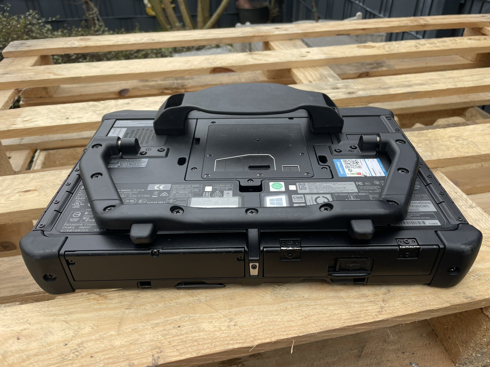 Panasonic Toughbook CF-D1 MK3,Touch,i5-6300U,2.4GHz,32GB,1TB,WIFI,BT,A-STOCK