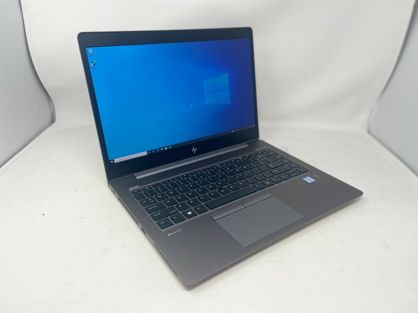 HP ZBook 14u G5 Core i7-8650u 1.9GHz 32GB 256GB SSD 4K Pro WX 3100 Gaming Laptop