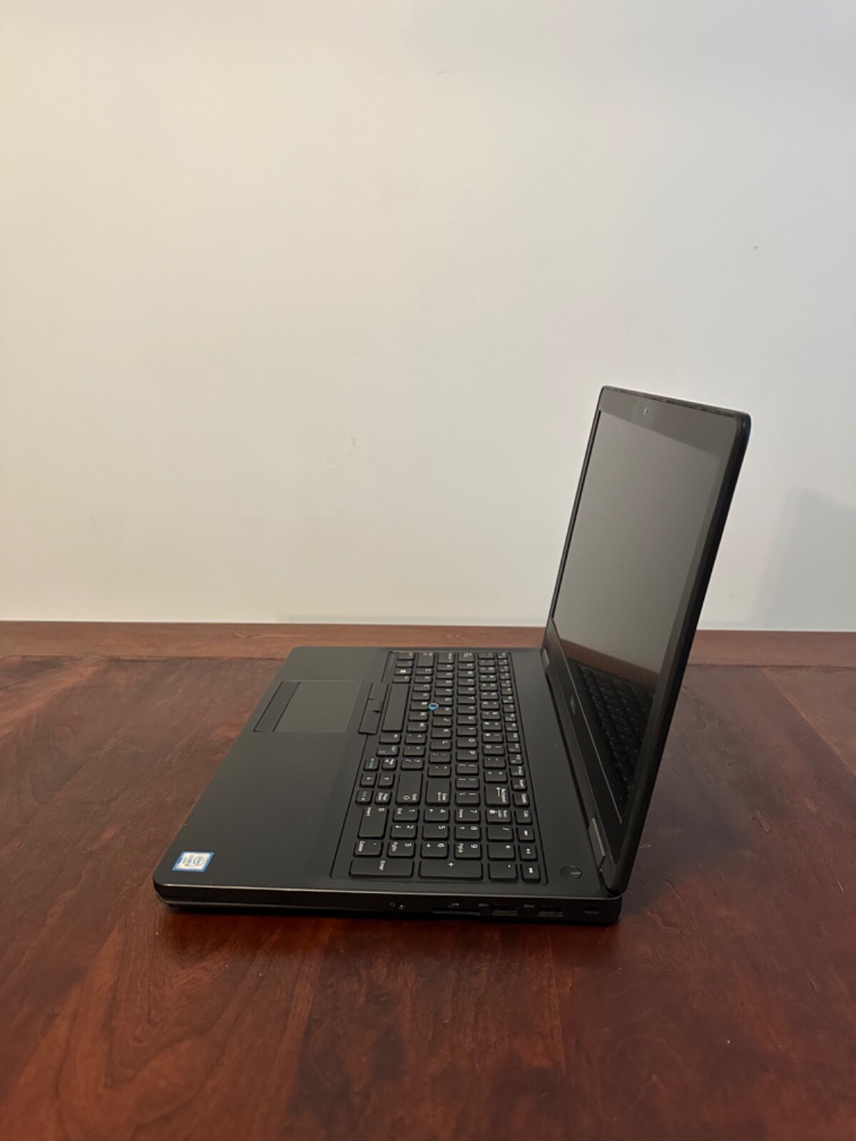 Dell Precision 3510 | 128GB SSD | Intel Core i5-6300HQ | 8GB RAM | WIN 11 PRO