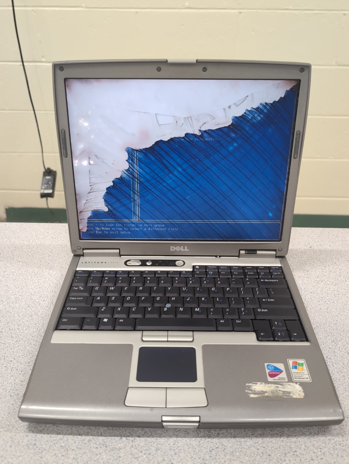 Lot of Dell Latitude Laptops D600 D610 D620 D630C