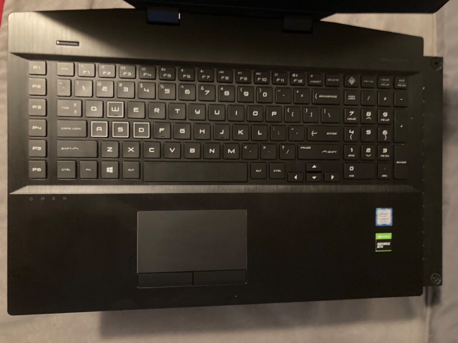 HP Omen 17 Gaming Laptop 17.3” i7-9750H 16GB RAM 1660Ti 6GB