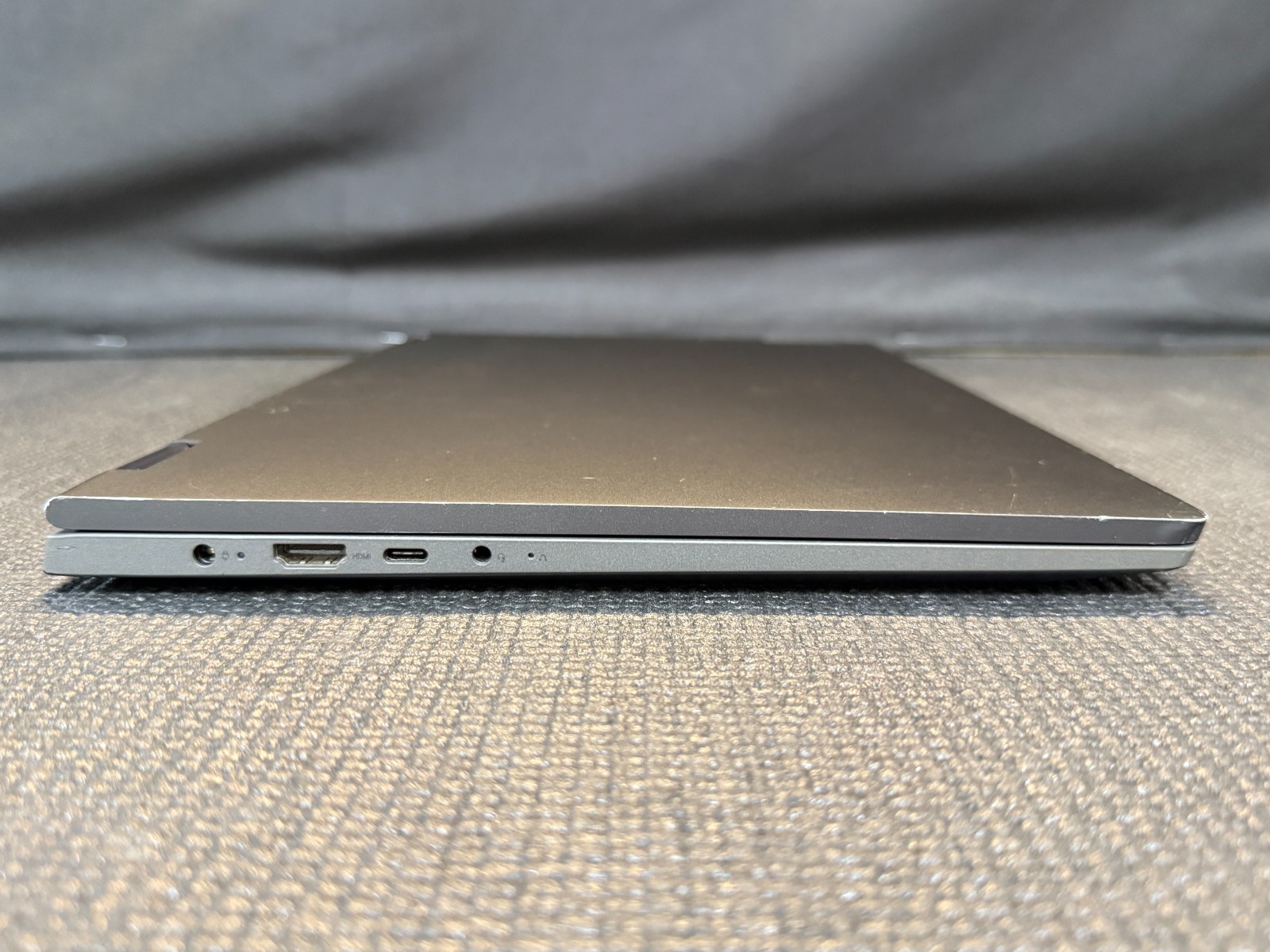 Lenovo IdeaPad Flex 5 15IIL05 15.6″ Intel i7-1065G7 1.30GHz 16GB RAM 512GB M.2