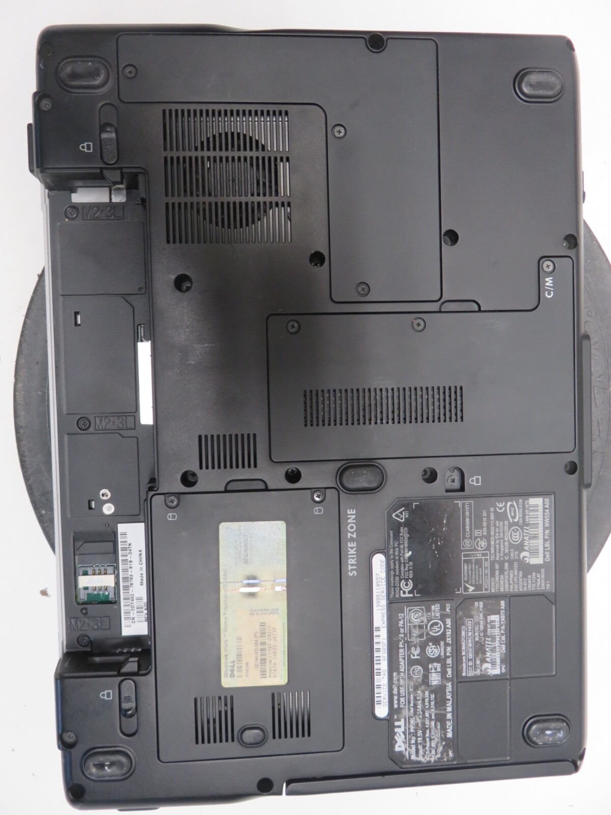 Dell Inspiron 1420 Intel Core 2 Duo 06FD 1.83GHz 3 GB NO HDD No Batt