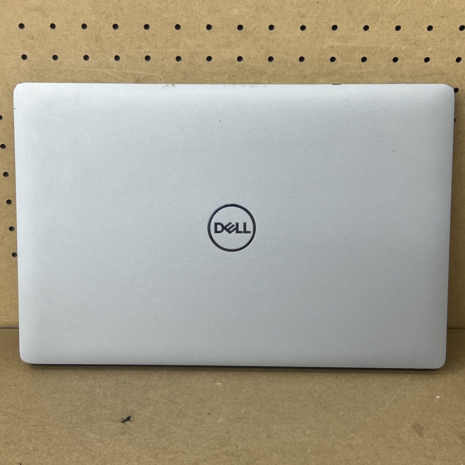 Dell Latitude 5511 i7-10850H 16GB Ram GeForce MX150 – Fair *No SSD/OS, Low Batt*