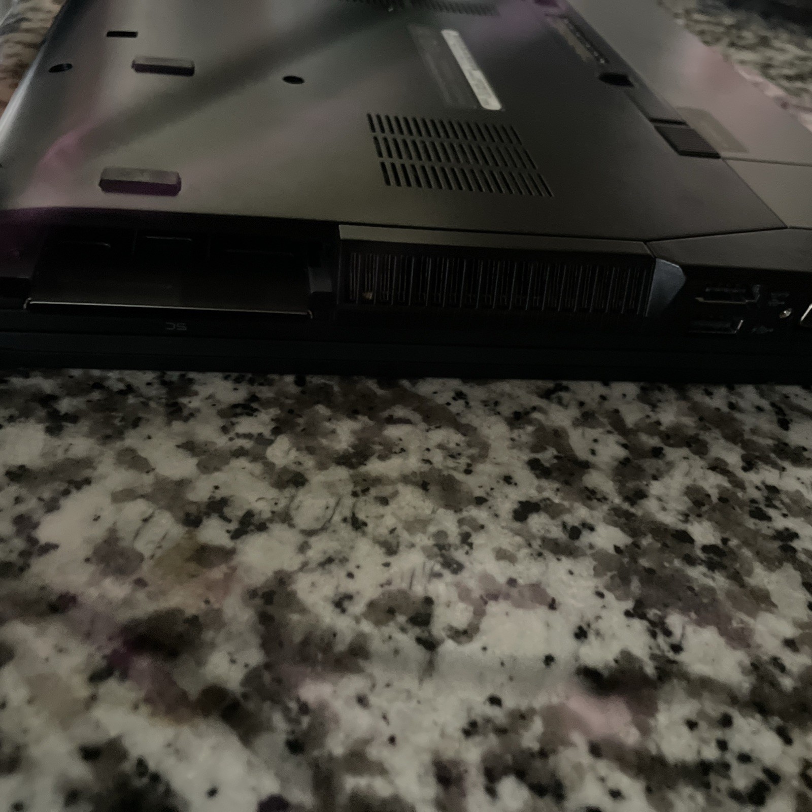Dell Latitude E6400 For Parts No HDD not tested