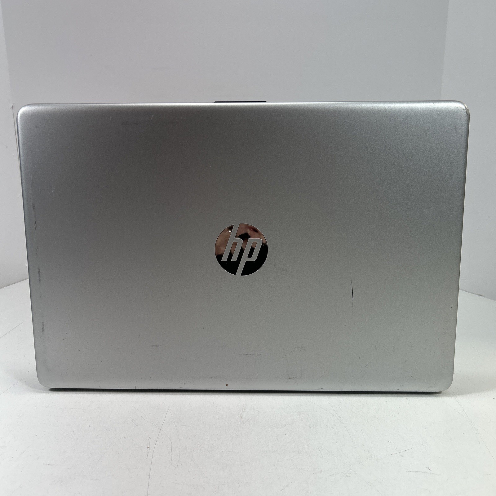 HP 15-EF1013DX 15.6″ AMD Ryzen 7 4000 Series. No Ram/SSD/WiFi. For Parts