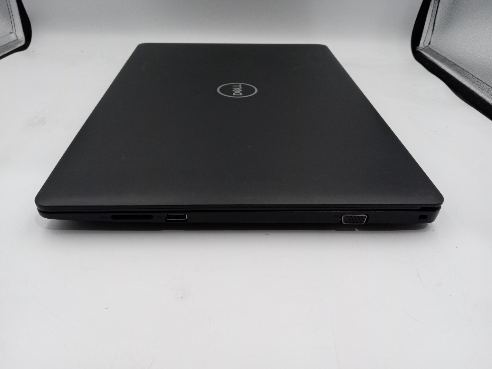Dell Latitude 3590 15.6″ Laptop Intel i5-8250U 4GB RAM 128GB SSD Windows 11 -RR