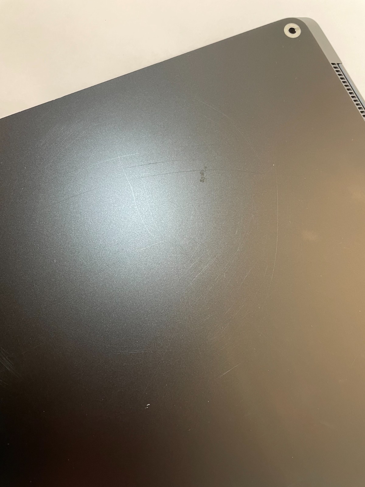 MICROSOFT Surface Laptop 5 13.5″ Core i7 1265U 16GB 255GB NVMe WIN11 -SEE PHOTOS