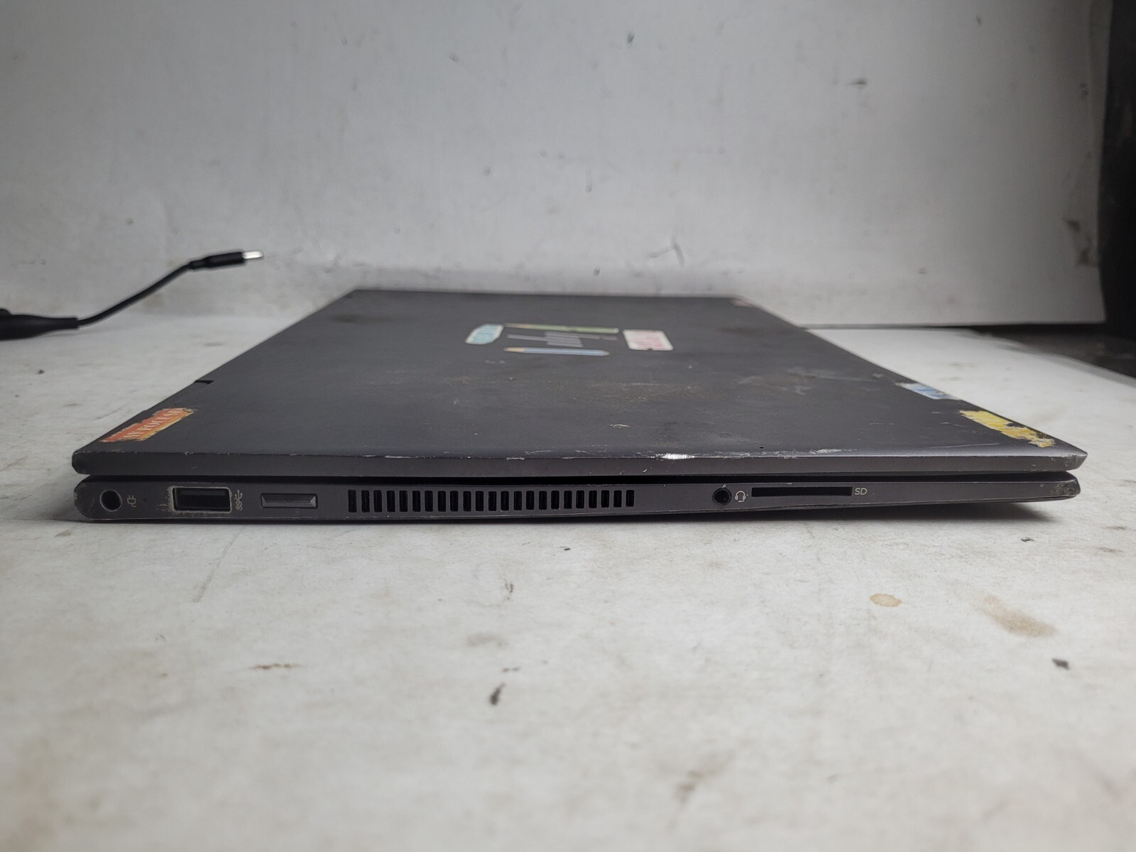 HP Model 15-db0011dx w/AMD Ryzen 5 3500U, 4GB RAM, 15.6″ Laptop for Parts #2122