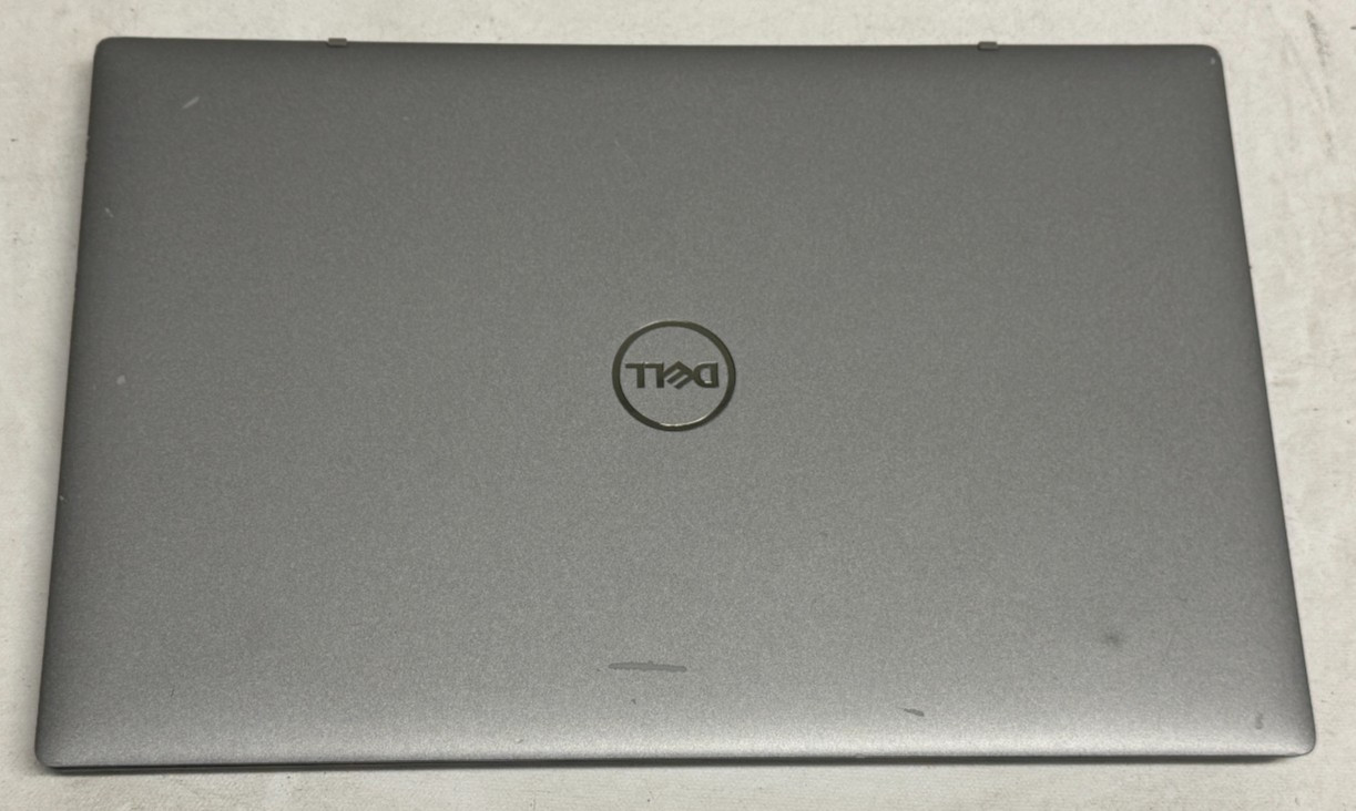 Dell Latitude 3320 13.3″ (i5-1135G7 – 8GB RAM – 256GB SSD – Win11Home)