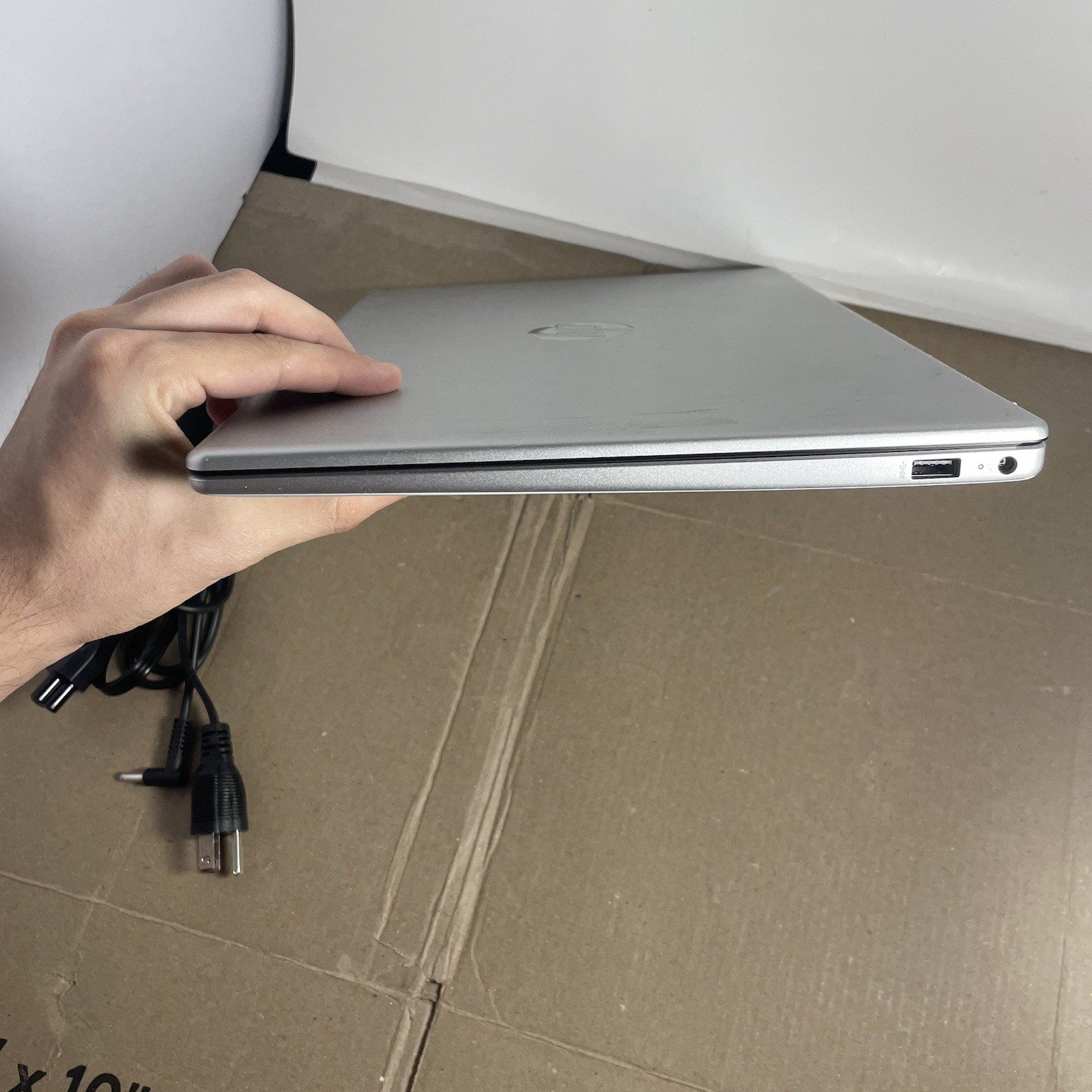 HP Laptop 15-FD0113DX 15.6″ i3-N305 1.8GHz 8GB RAM 128GB SSD