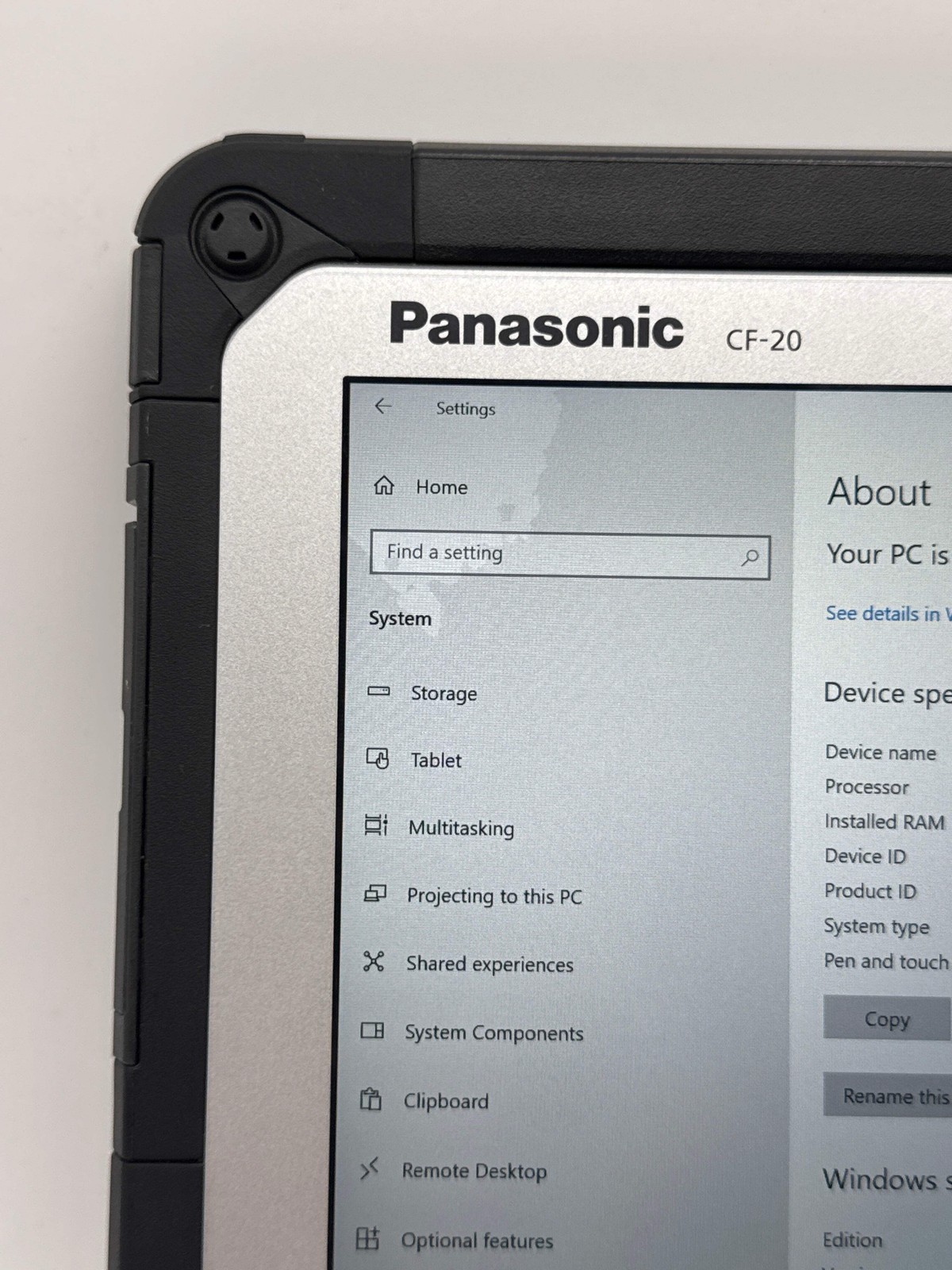 Panasonic Toughbook CF-20 10.1″ Core 15-7y57 8GB RAM 256GB SSD – Marks on Screen