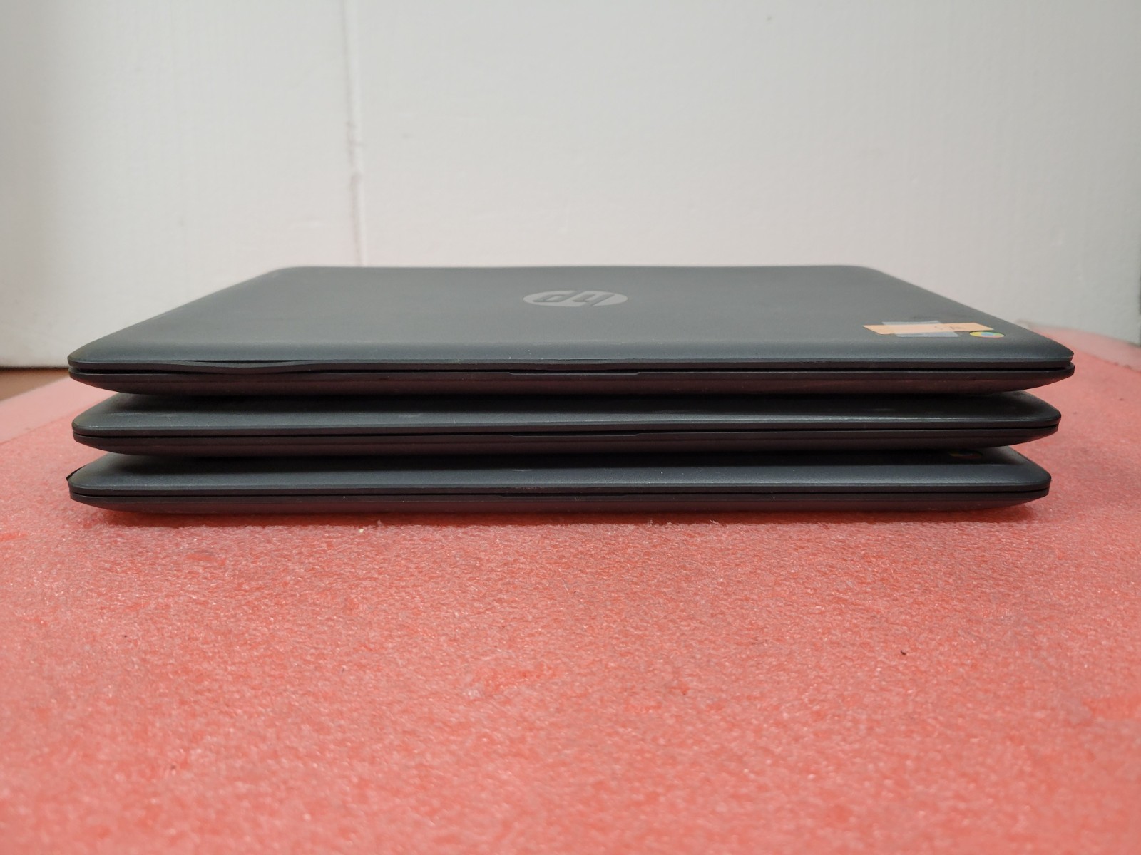 3x HP Chromebook 11 G6 EE 4GB RAM 32GB SSD w/ Power Adapters3 PD94UT#ABA | LP525