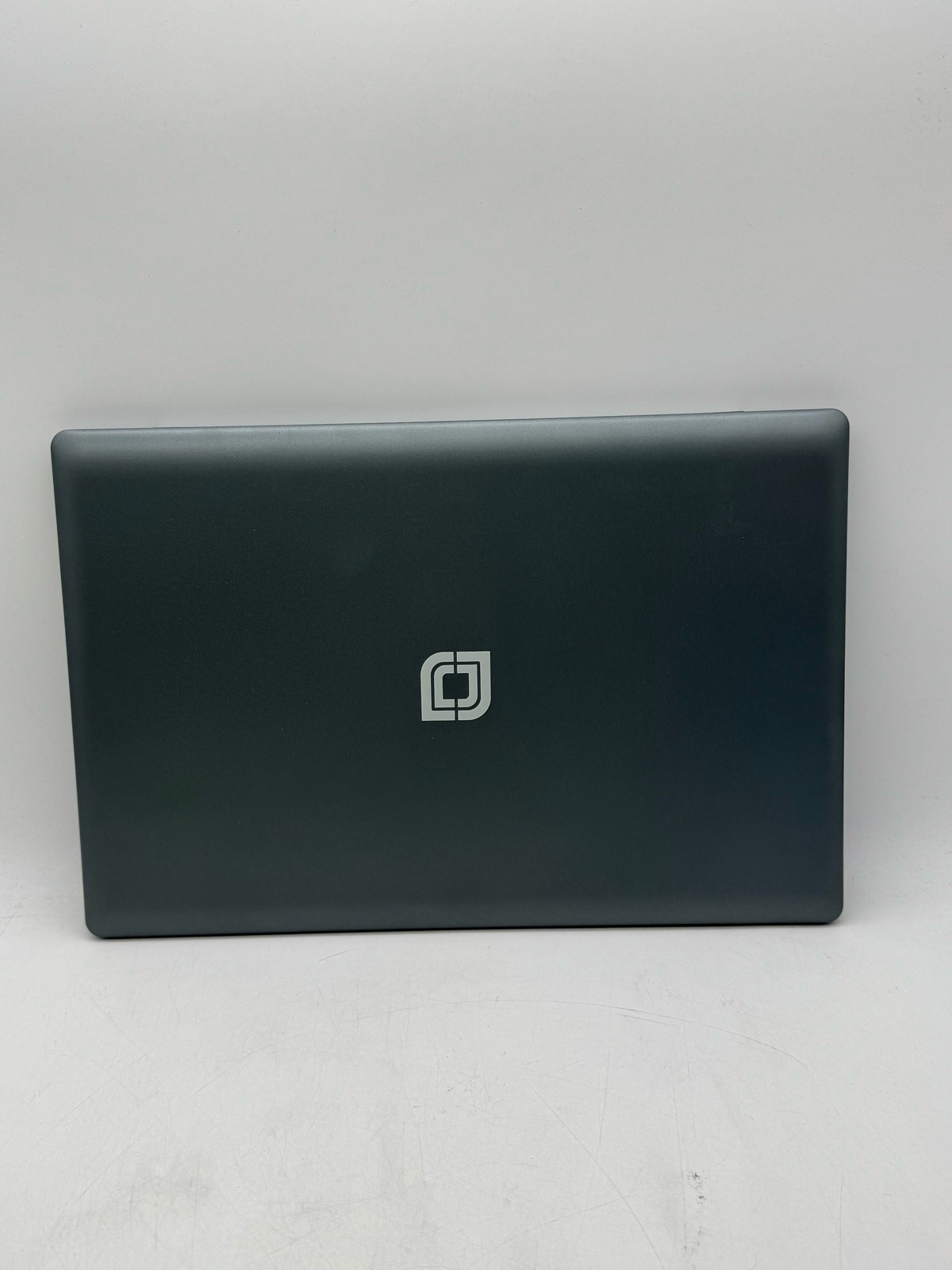 (BROKEN) Jumper EZbook X3 Laptop 13.3in FHD Celeron 12GB RAM 512GB SSD Silver