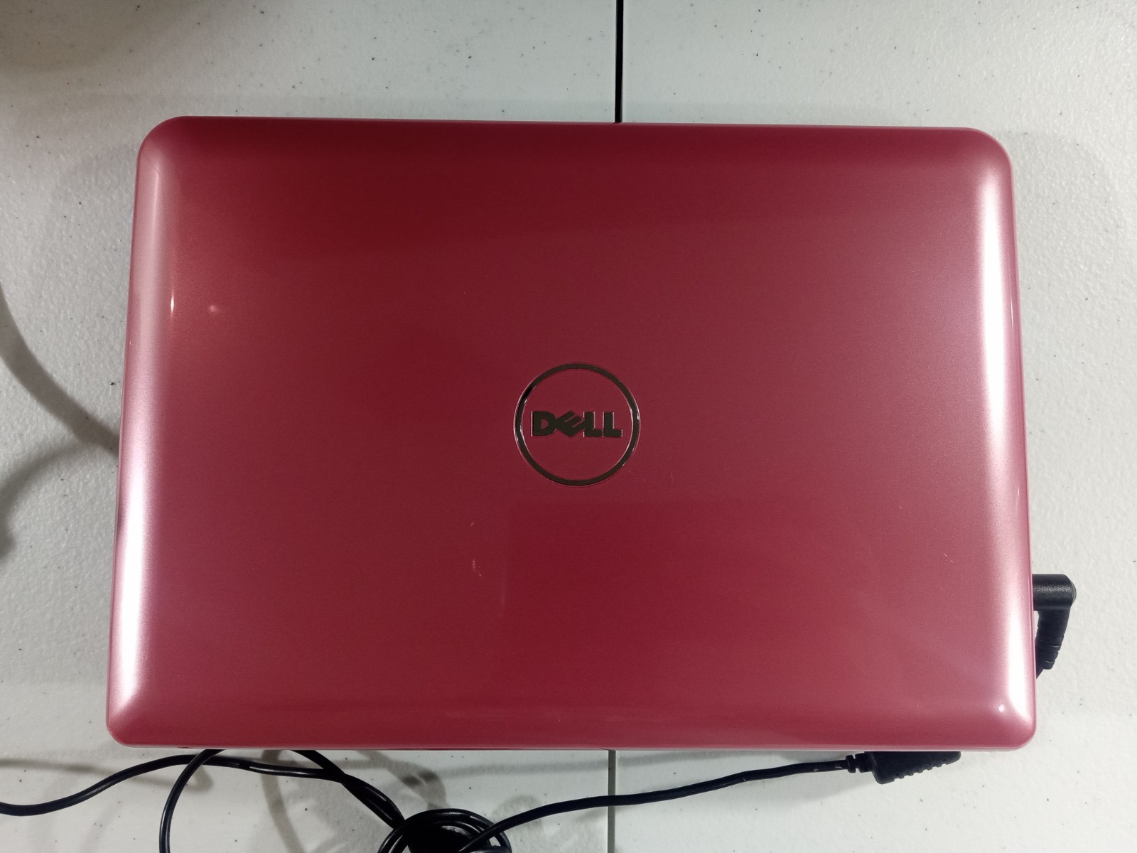 Rarely Seen PINK Dell Inspiron Mini 10 PP19S Atom Z530 1.60Ghz 1GB 160GB XP