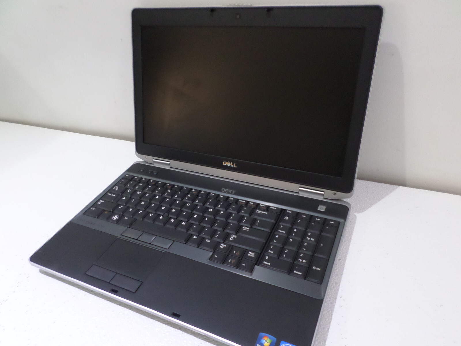 Dell Latitude E6530 – Intel Core i5-3210M, No RAM/HDD/Bat, Dead Pixels – PARTS
