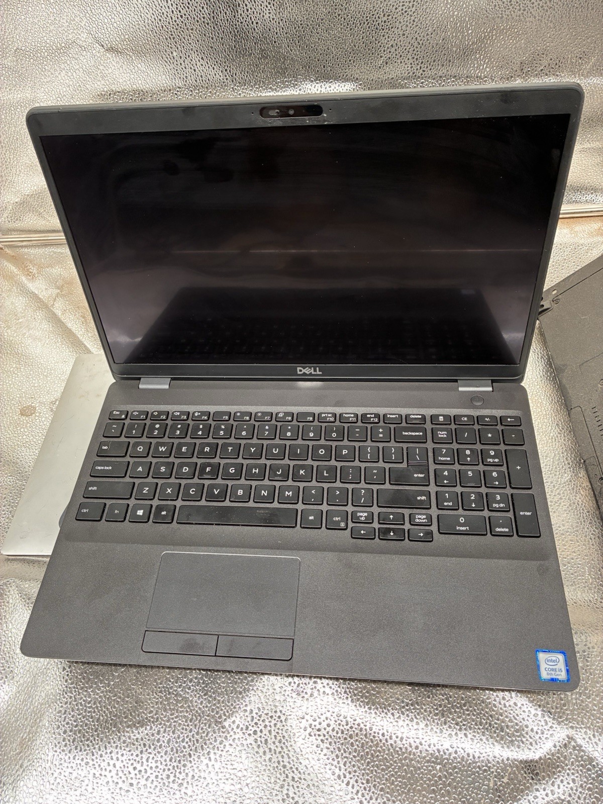 Dell Precision 3540 Touchscreen i5-8250U 1.60 GHz 8GB RAM 256GB SSD Windows 11
