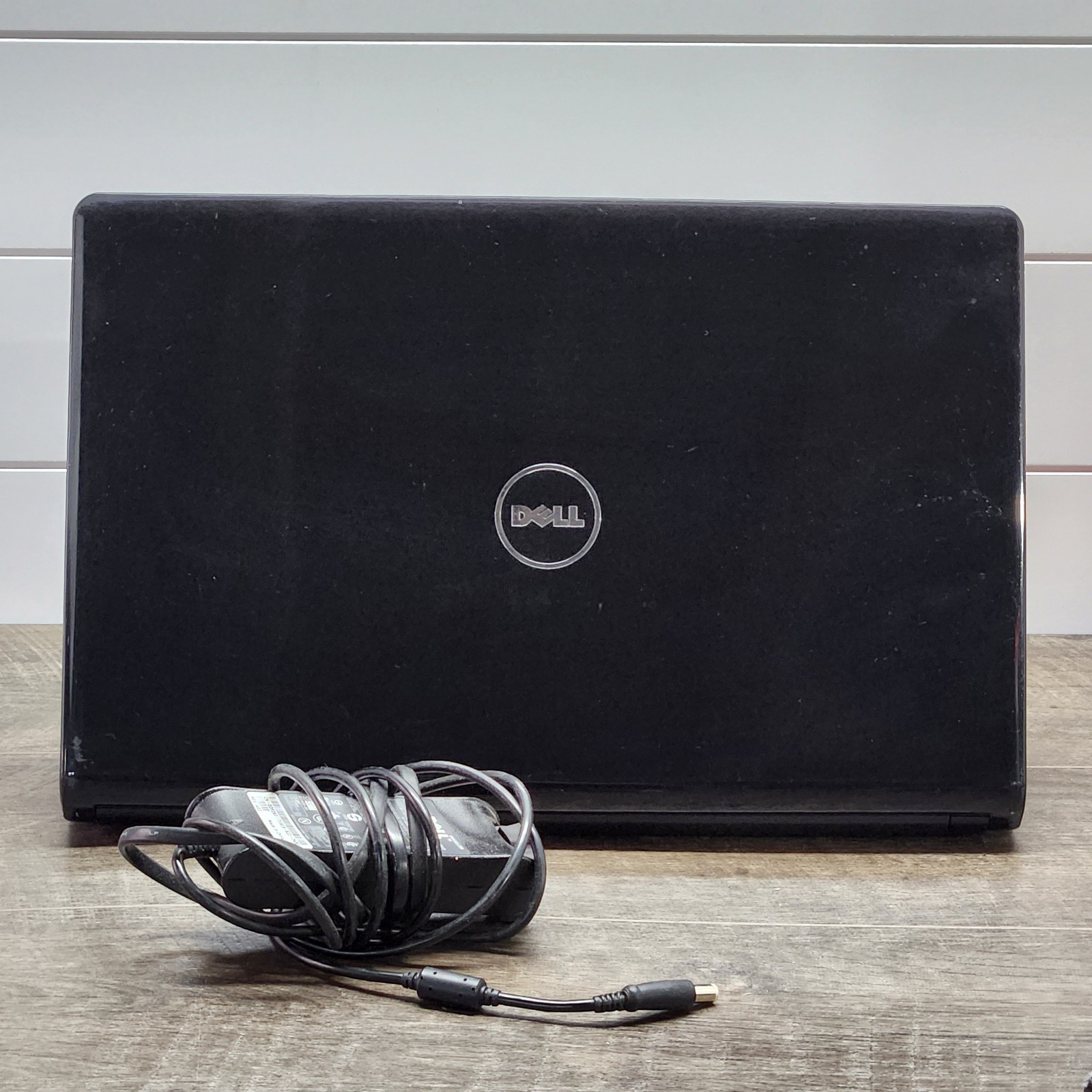 Dell Inspiron 1764 Core i5 2.27ghz Windows 7 Home Pro Web 17.3″