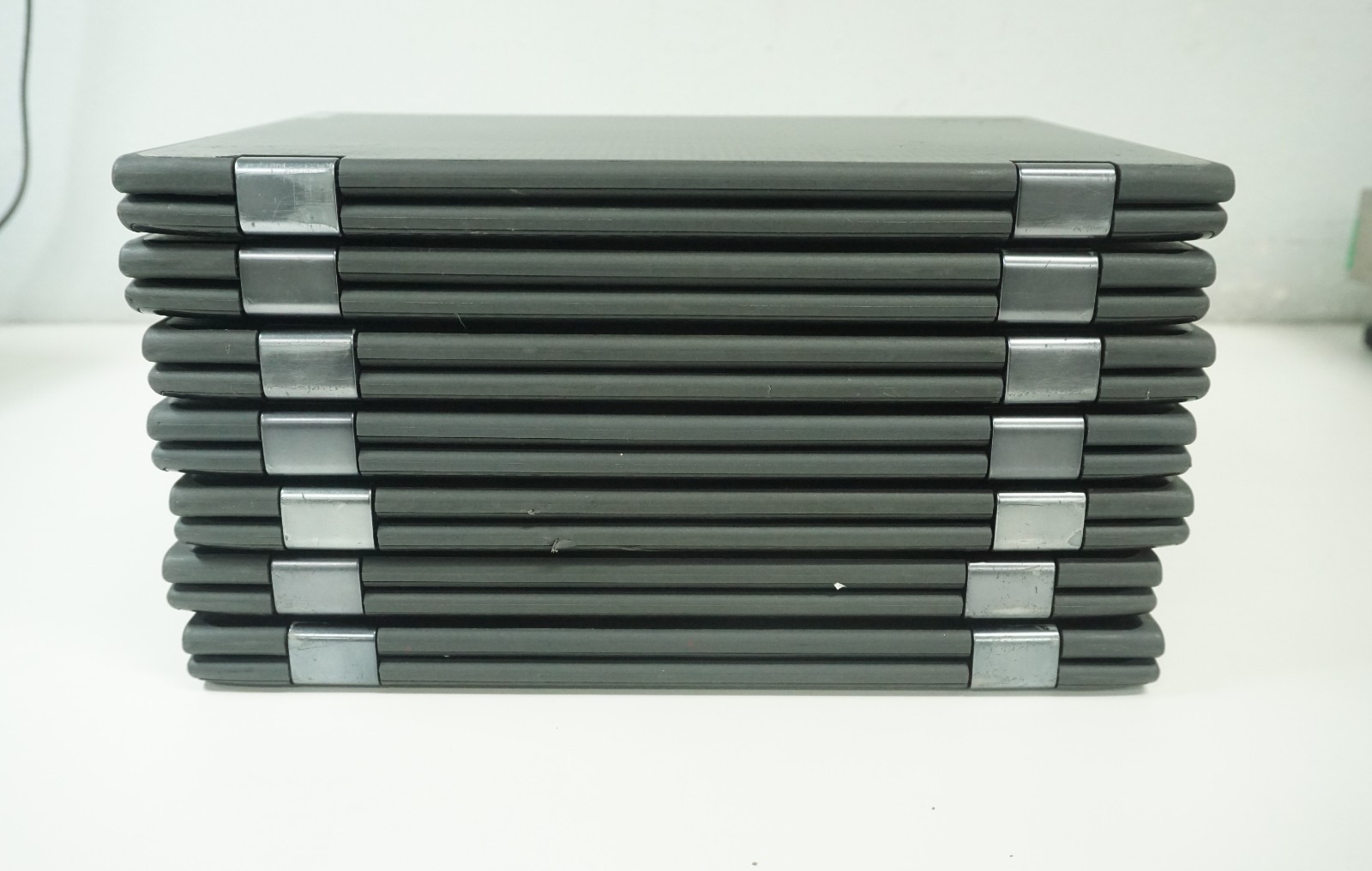 Lot of 7 Lenovo 300e 2nd Gen N4100@1.10GHz 4GB RAM 64GB NO OS Cosmetic Flaws