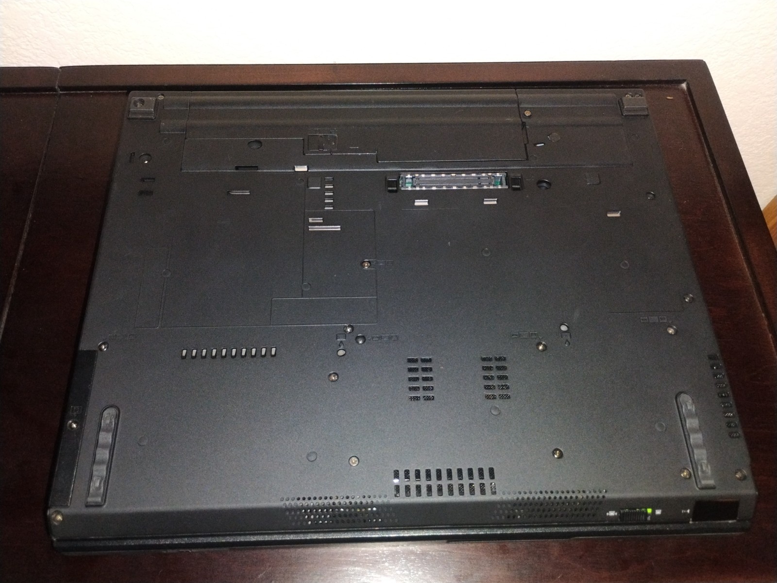 Lenovo T601F Frankepad NEW BOARD! BRIGHT NEW LCD 15″ UXGA IPS laptop T60+T61