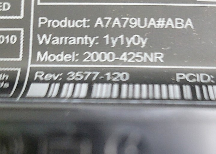 HP 2000-425NR Notebook PC A7A79UA-ABA Laptop AMD E-300 APU 2GB 320GB SEE NOTES