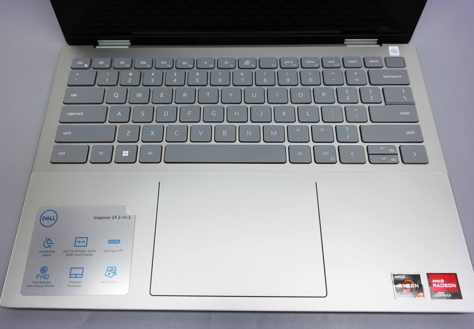 Dell Inspiron 14 7425 14” Ryzen 7 5825U 16GB RAM 512GB SSD