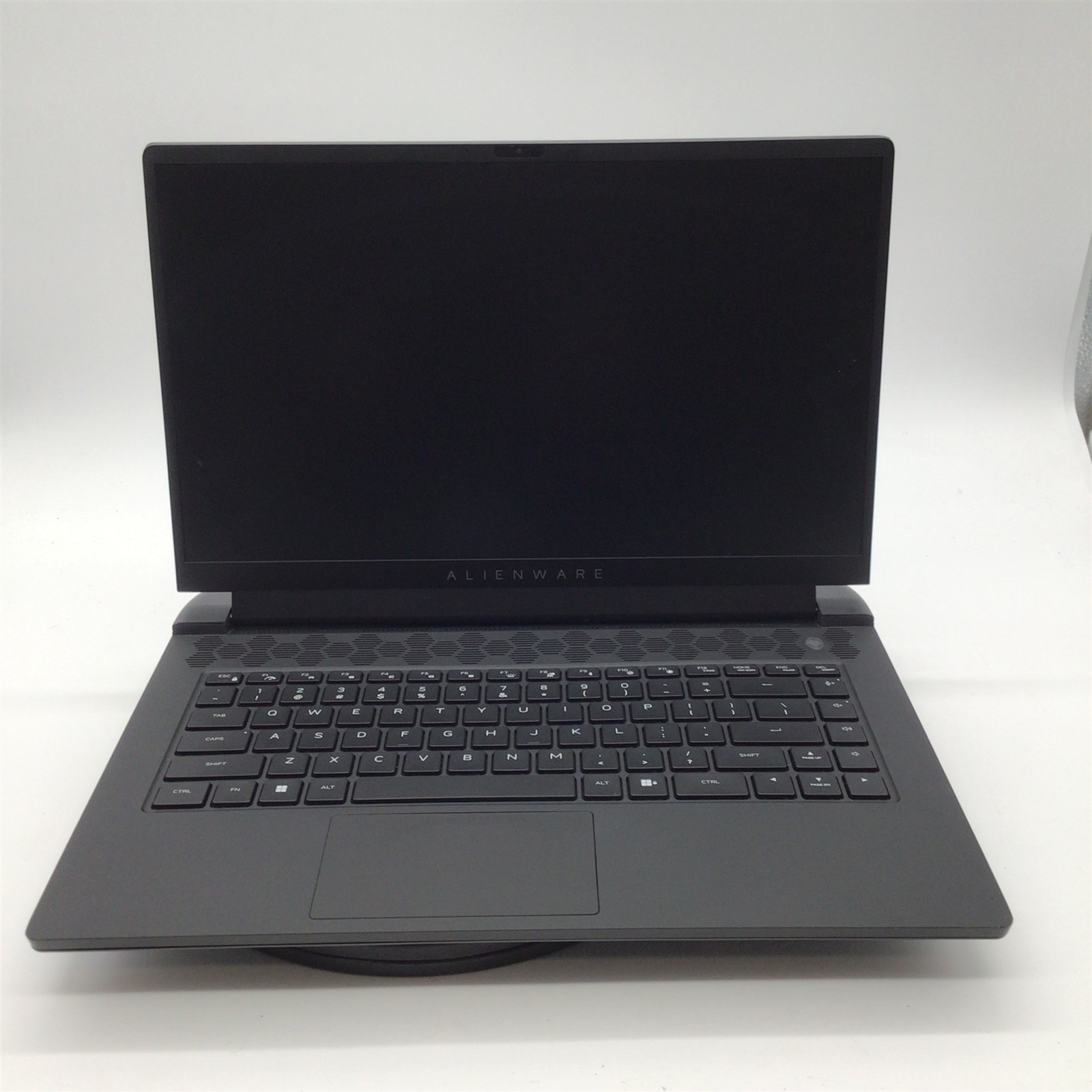 Alienware m15 R7 15.6″ i7-12700H/16GB/1TB NVMe 3050 Ti 4GB