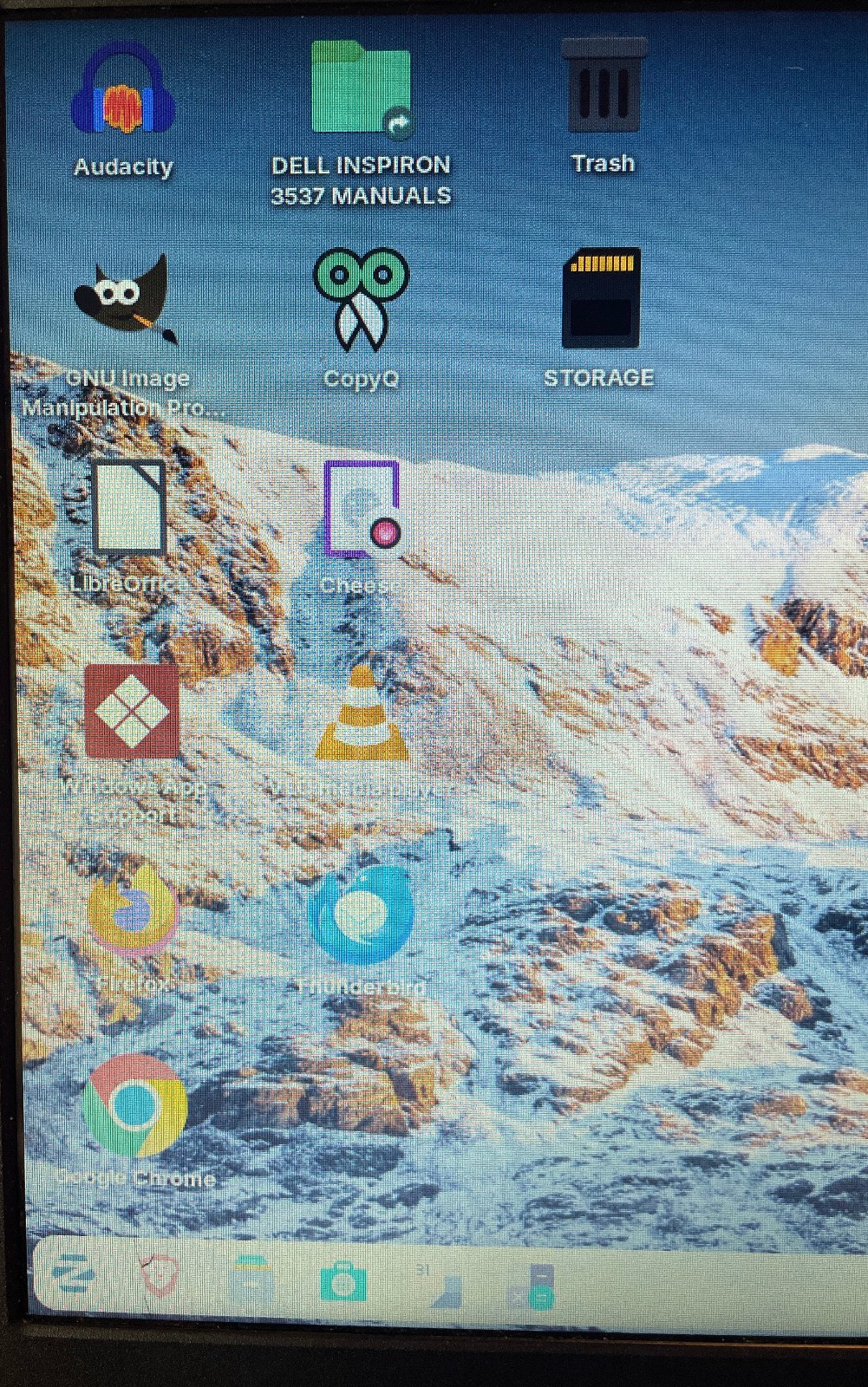 DELL INSPIRON 15-3537 Laptop 15″ i5 256gb+1tb Linux Zorin 18-extras-11
