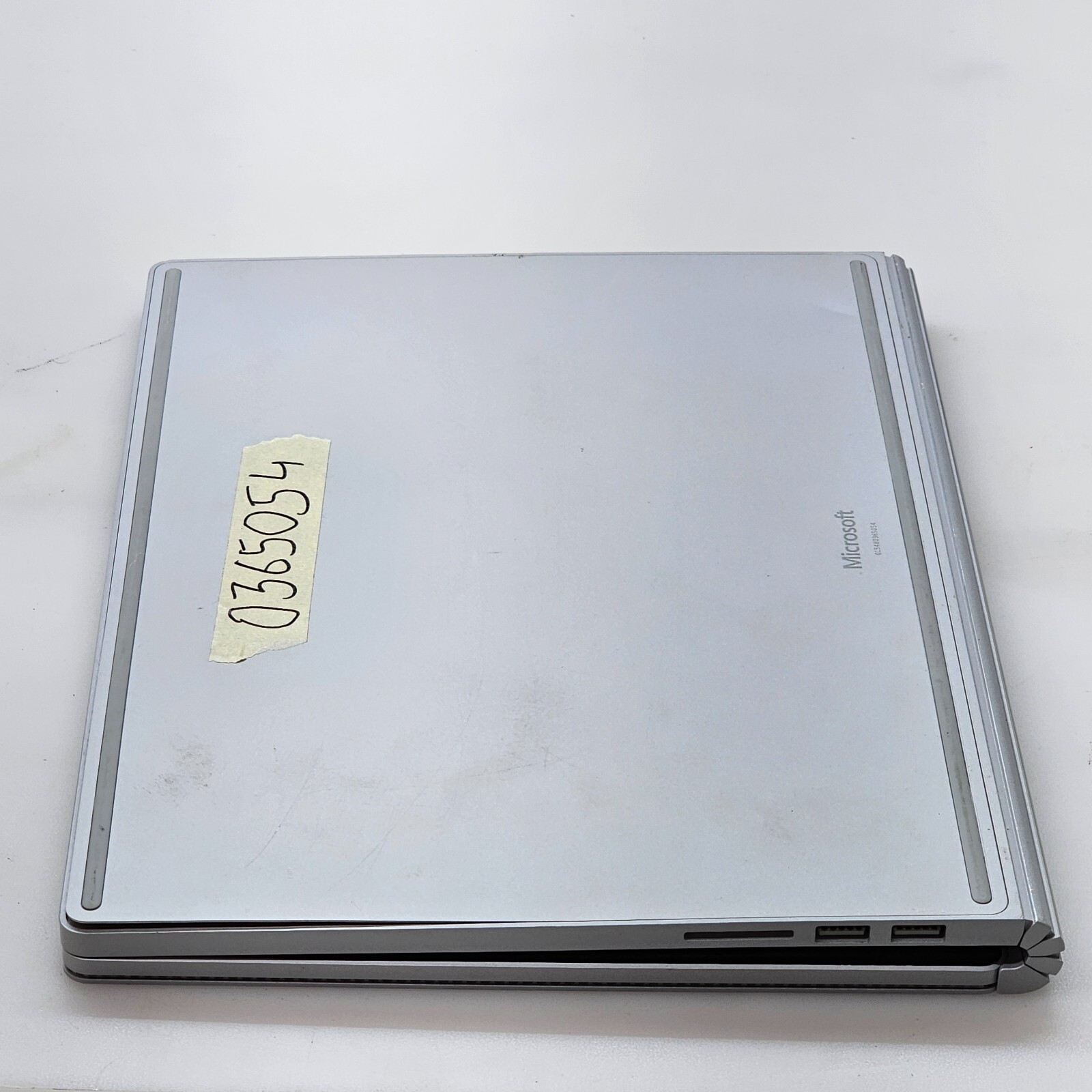 MISROSOFT SURFACE BOOK 1703 i7-6600U @ 2.60GHz 16GB RAM 512GB SSD WIN-10P *READ
