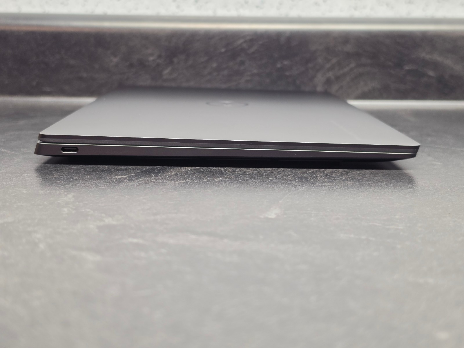 NEW Dell XPS 13 9350 – Ultra 7 256V, 16GB RAM, 512GB SSD, 13.4″ FHD WUXGA