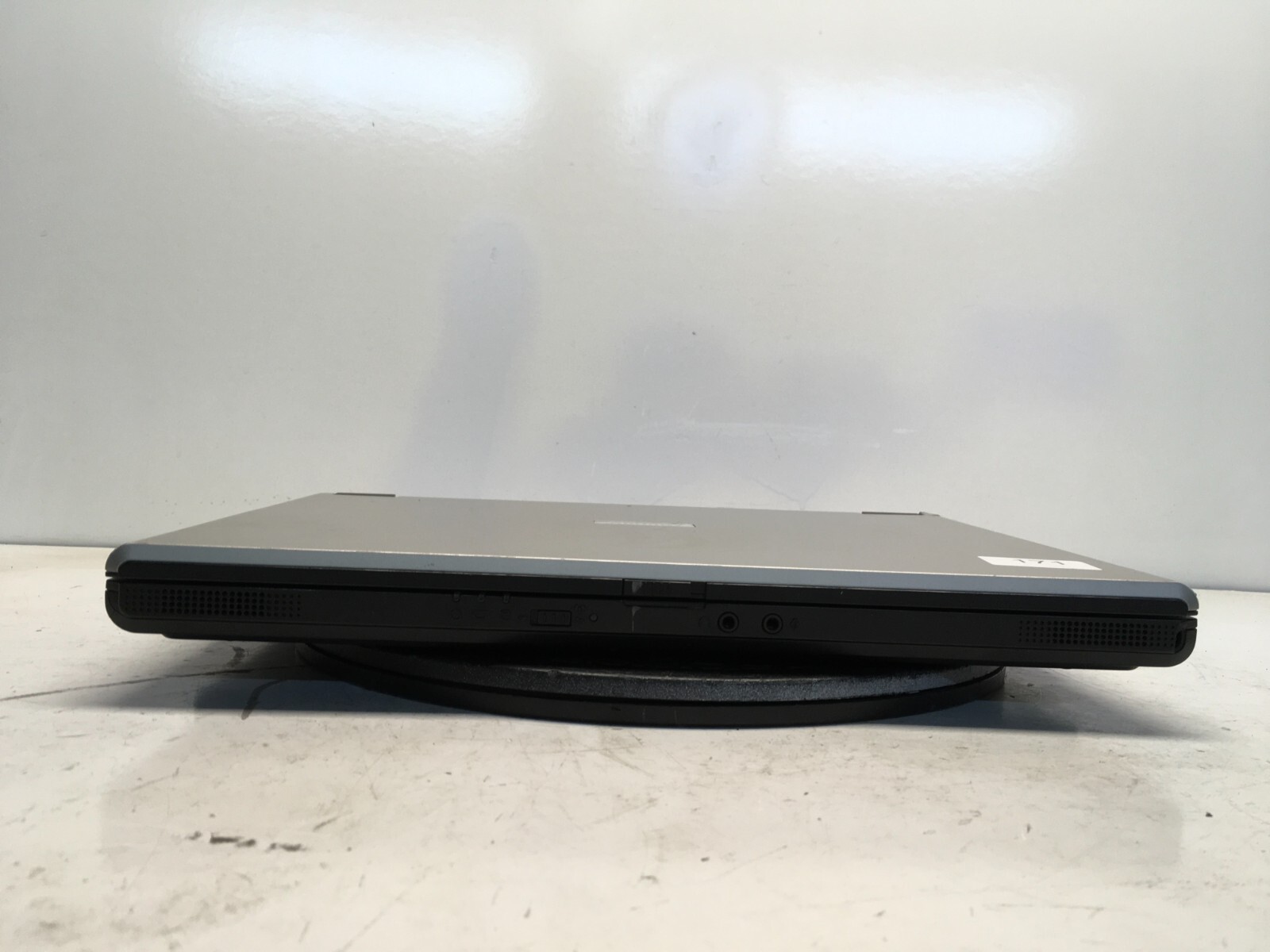 Toshiba Satellite L35-S1054 Intel Celeron M 410 1.46GHz 1 GB NO HDD No Batt
