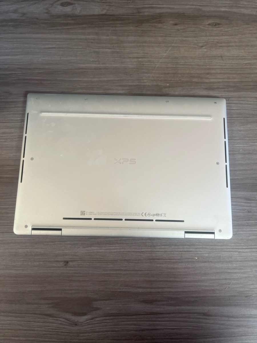 DELL COMPUTER XPS 13-7390 (PSO040233)