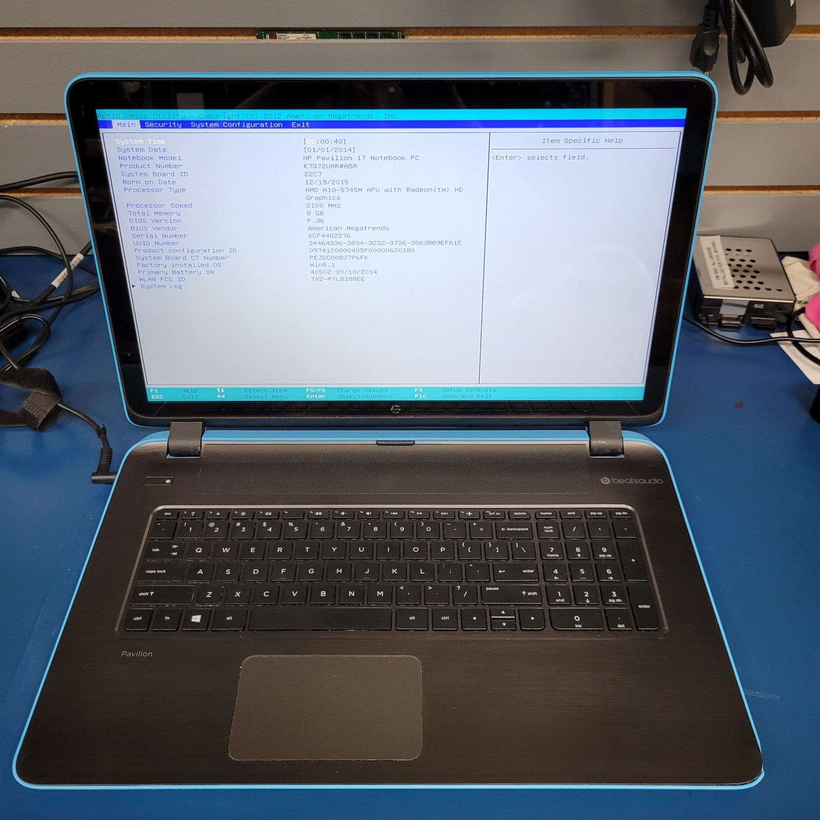 HP Pavilion 17-f233nr AMD A10- 5745m @2.10 GHz/ 8 GB RAM / 1 TB HDD Windows 11