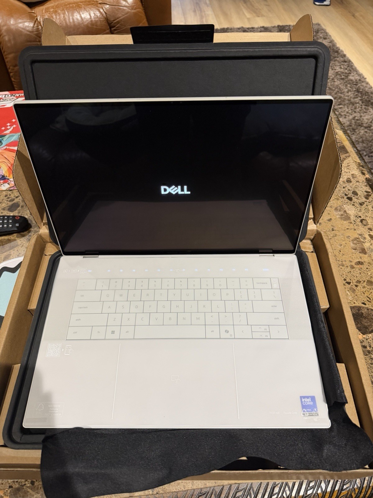 Dell 16 Premium 16.3 OLED Touch Core Ultra 9 285U 32GB 1TB SSD GeForce RTX 5060