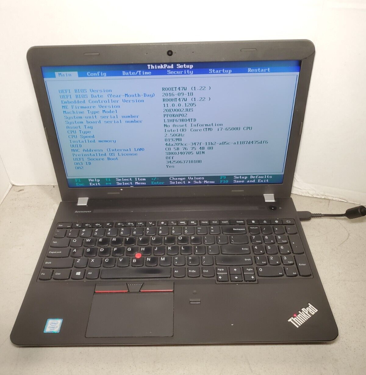 Lenovo ThinkPad E560 15.6″ i7-6500u 8GB RAM No HDD/SSD/OS! BAD LCD! #69
