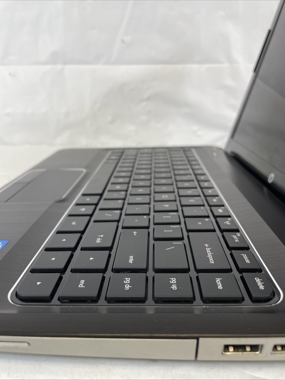 HP Pavilion DM4-2015DX 14″ Intel Core i3-2310M 2.1GHz 8GB RAM 640GB HDD Win10