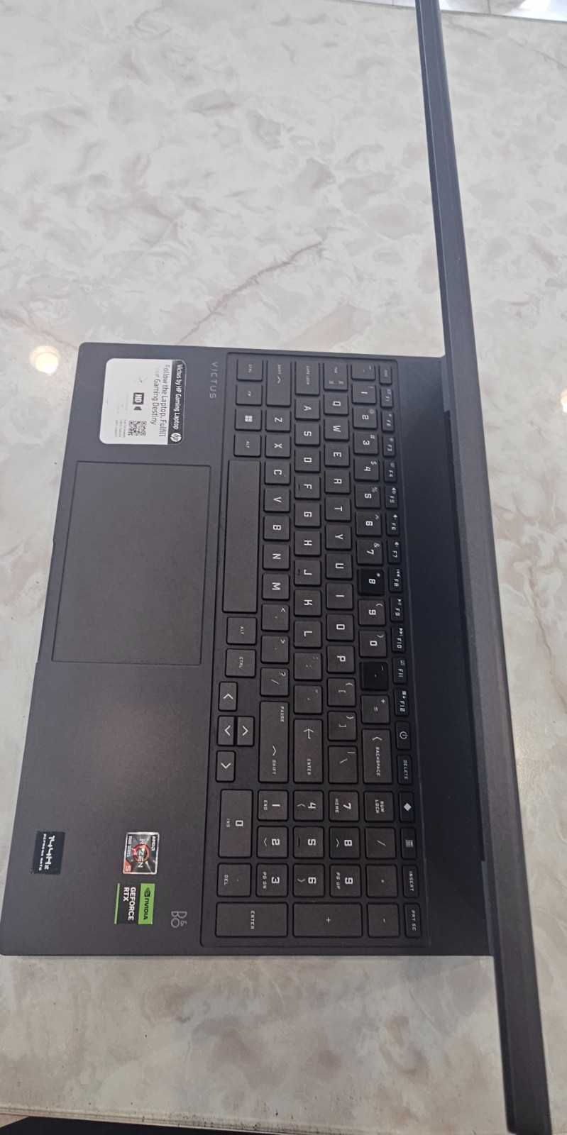 HP Victus 15-fb1013dx 15.6″ Ryzen 5 NO RAM / NO SSD “SOLD AS IS”